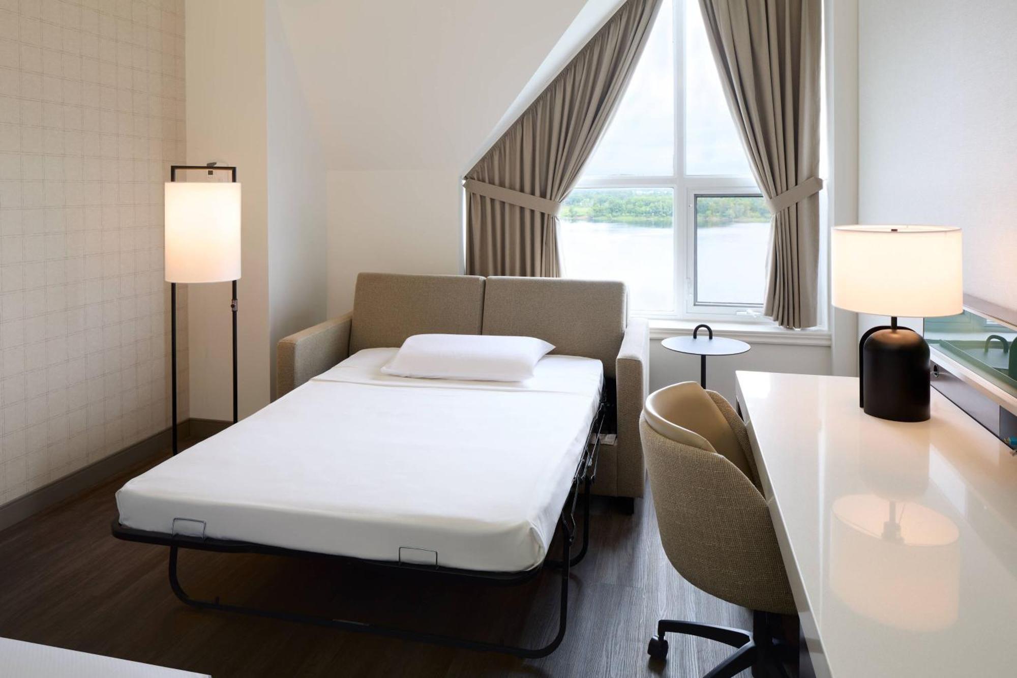 Hotel Delta By Marriott Fredericton